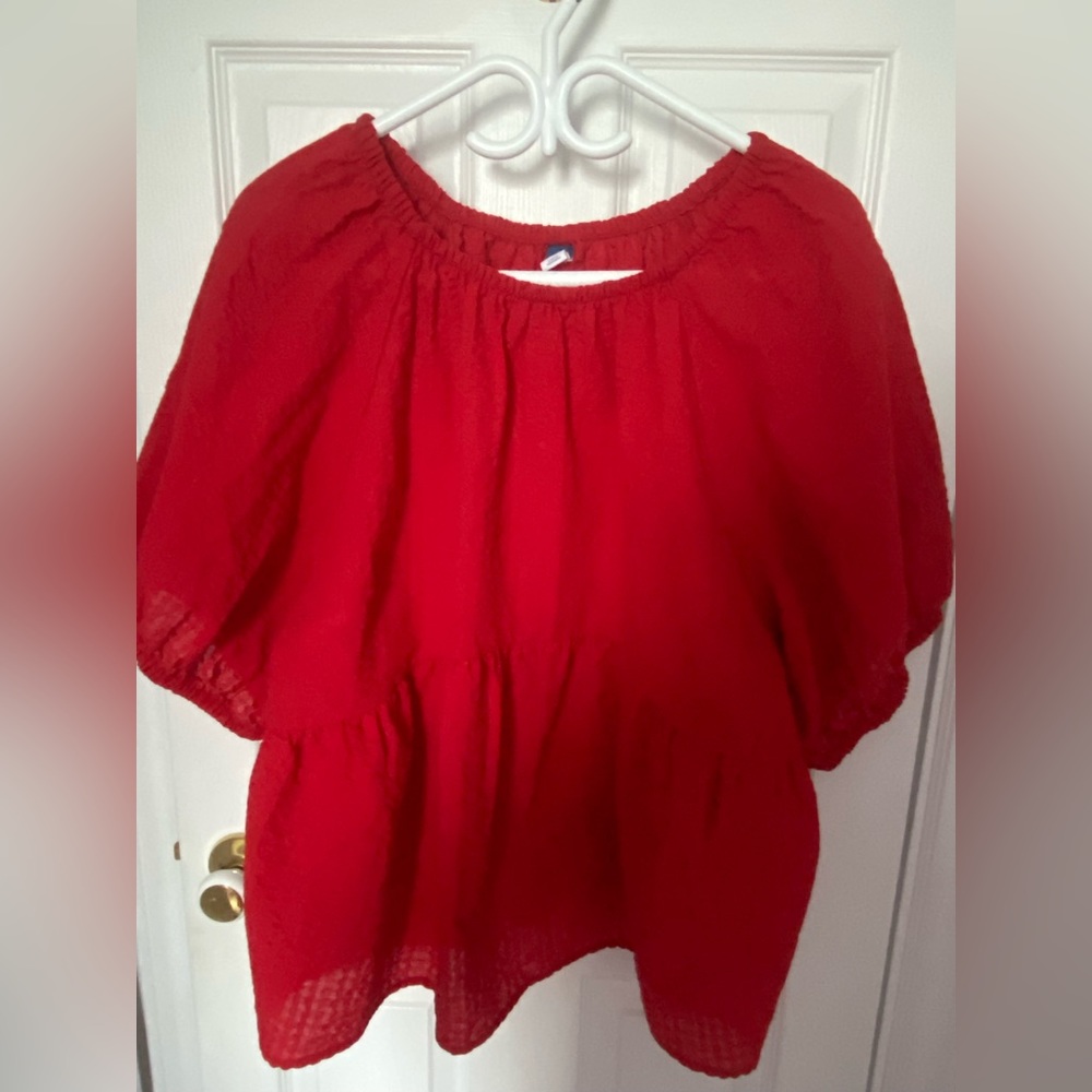 Old Navy plus size shirt , worn once size 2x
